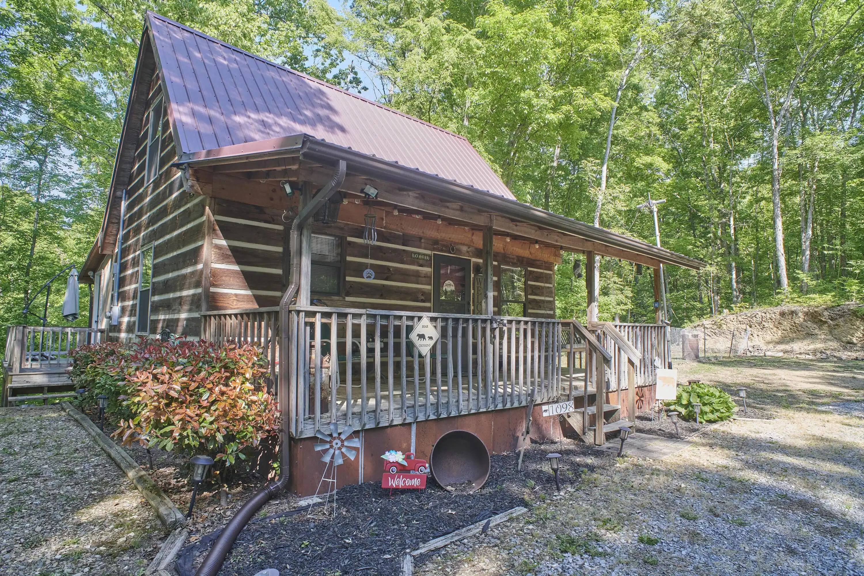 Image 1: cabin 26