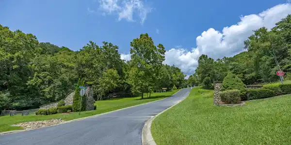 Image 3: 006A0093-HDR (1)