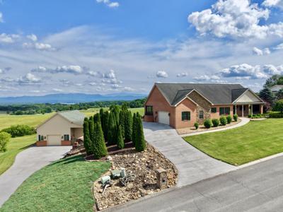 127 Golf View Boulevard