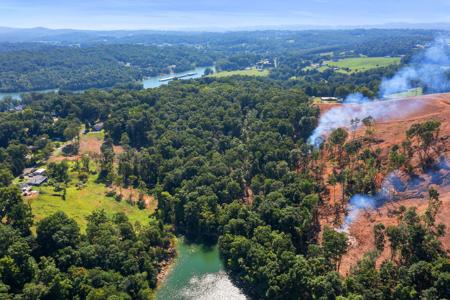 Lot 1 Lowe Drive (Carlyle Pointe)
