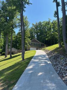 1918 Lakewood Drive