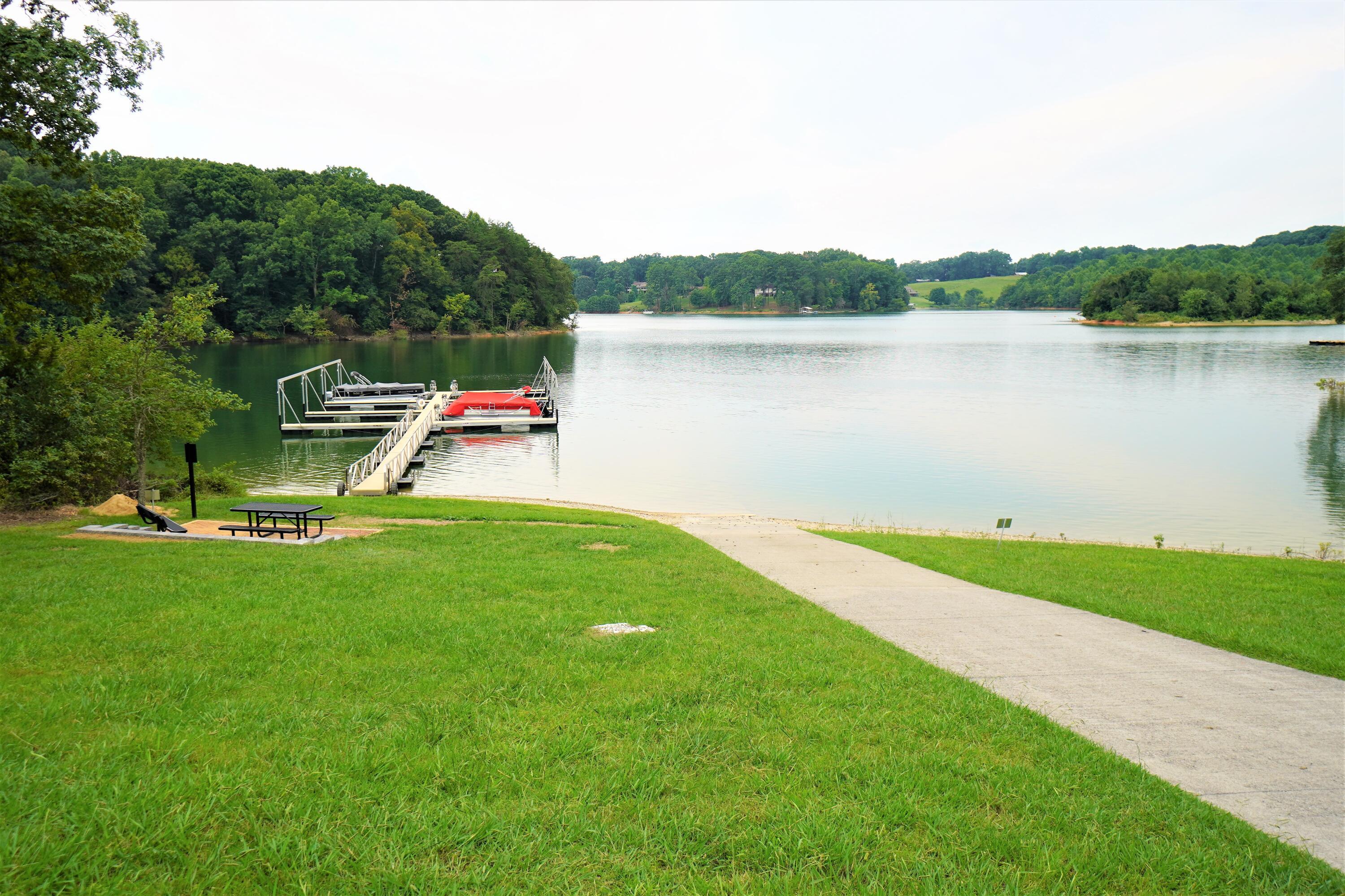 Image 4: Shiloh Dock.