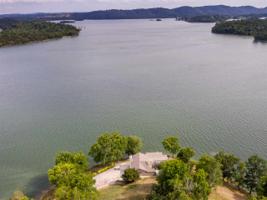 629 Turtle Pointe