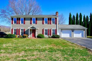 682 Knollwood Drive