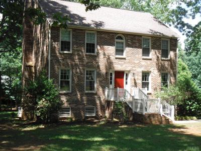 1184 Abbey Place