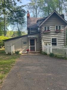 2120 Timberlake