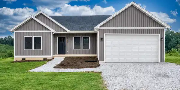 Lot 44 132 Blue Heron