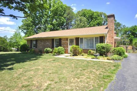 120 Woodbine