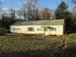 1808 Lakeside
