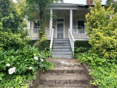 1001 Jackson