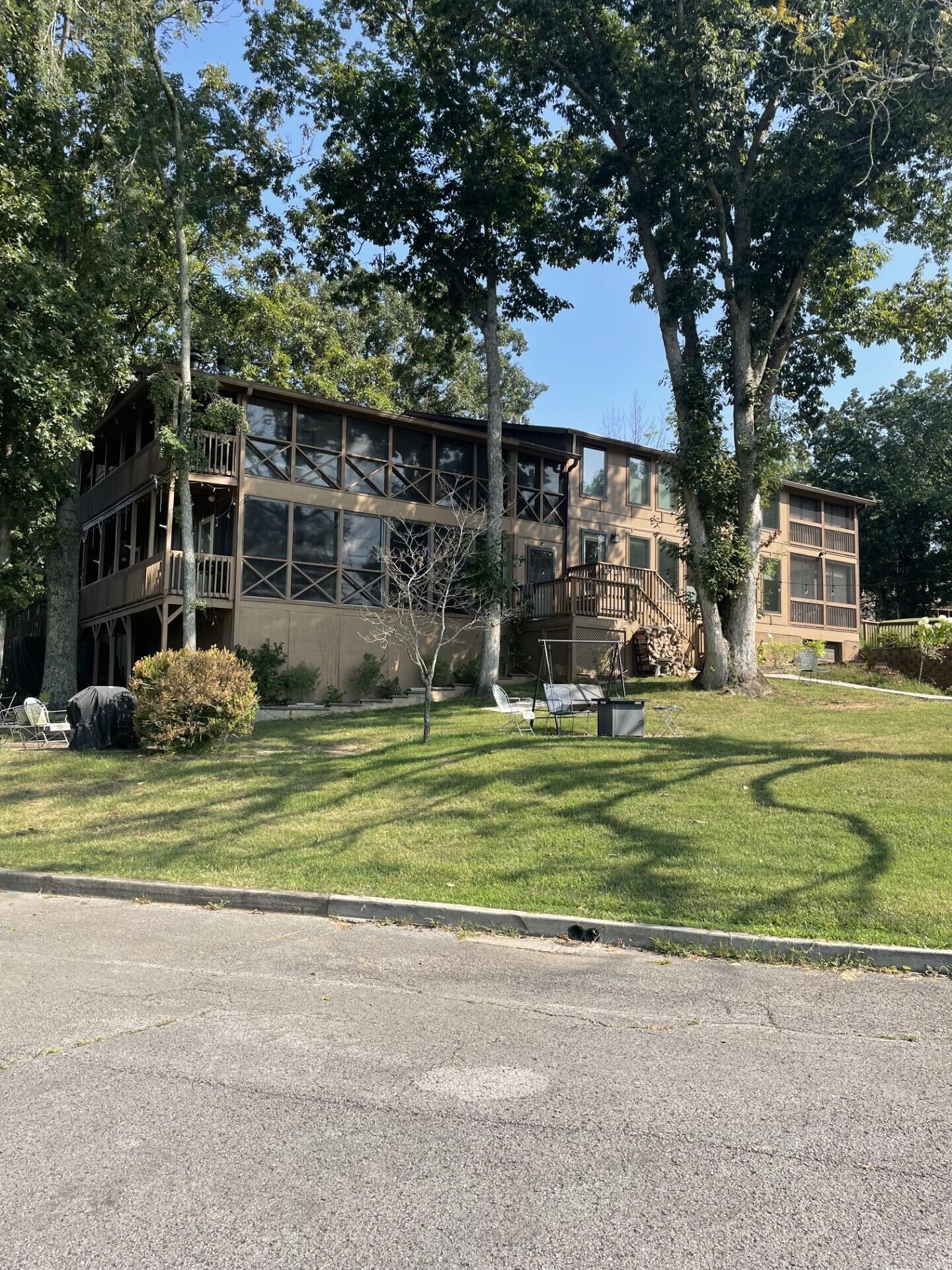 694 Woodson Bend Resort, Bronston, KY lhrmls01743001