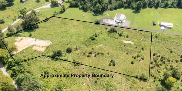 3729 KY-790. Bear Hollow Road