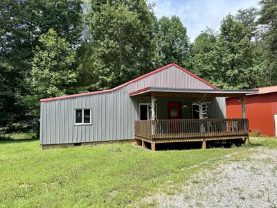 25 Pine Tree Circle