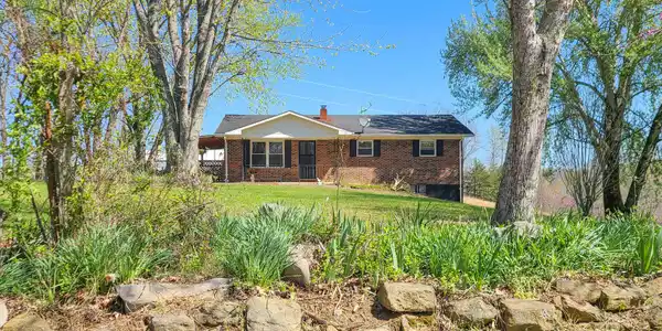 29 Deerhaven Lane