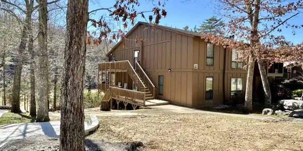 106-2 Woodson Bend Resort