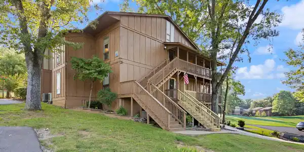 Image 4: 2-web-or-mls-413A9566