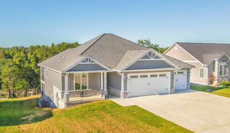 269 W Canterbury