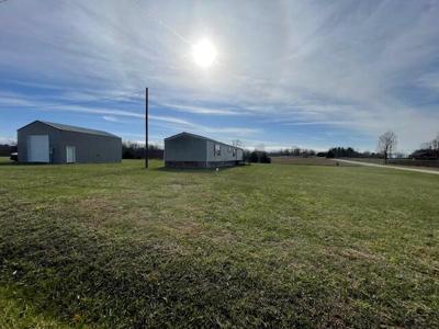 6714 HWY 761
