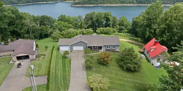 1636 Green Hill Estates Road