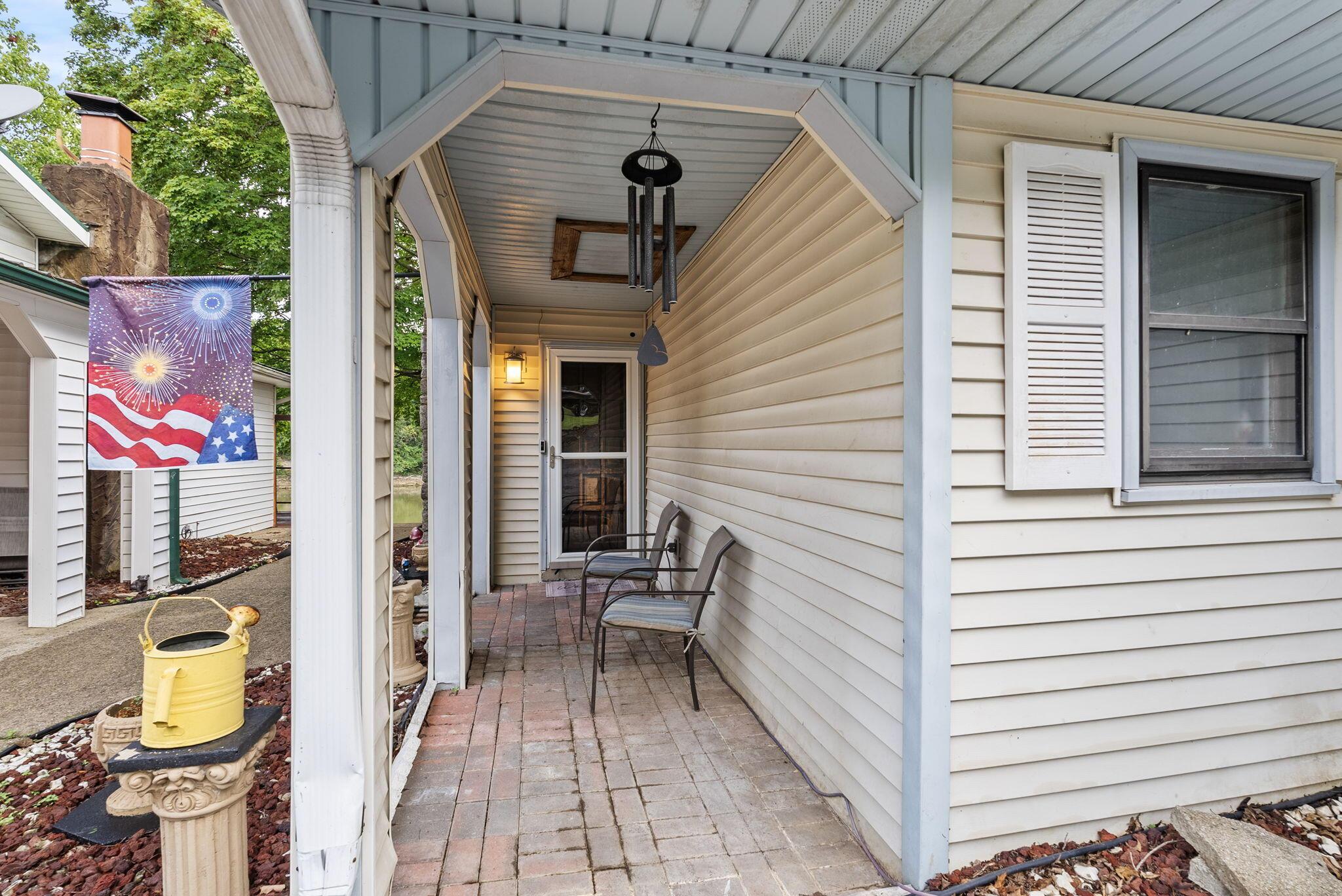 Image 3: 18-web-or-mls-DSC09250