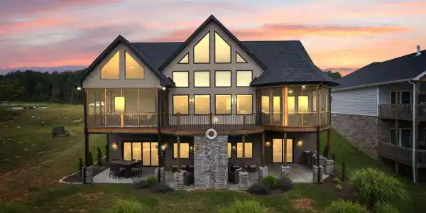 229 West Canterbury Drive