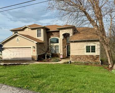 201 Lakeland Drive