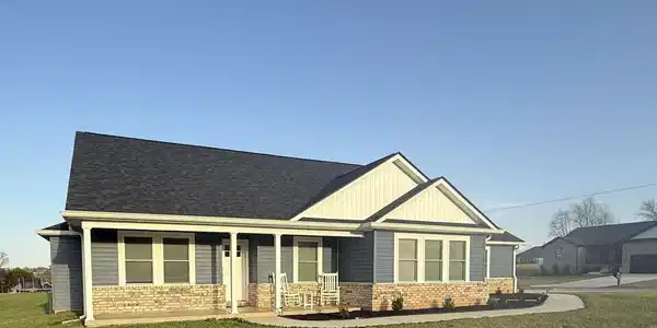 287 lone oak Drive