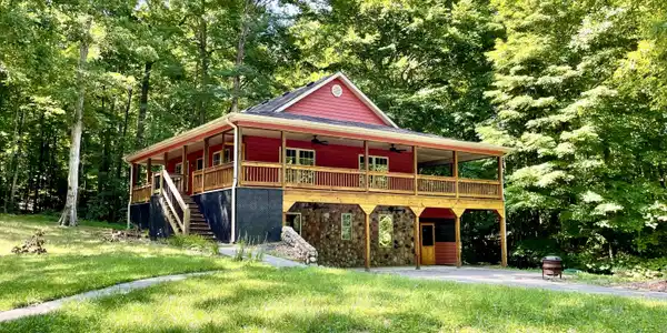 3007 Roberts Bend Road