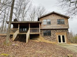 121 Woodland Grove Dr. Drive