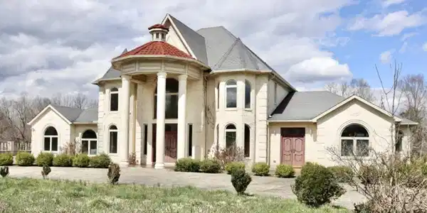 100 Waitsboro Circle