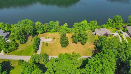 642 & 604 Water Cliff Drive