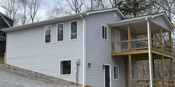 263 Tall Timber Drive