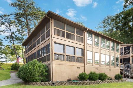 77-3 Woodson Bend Resort