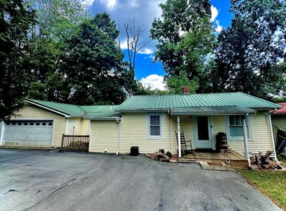 975 Boat Dock Road