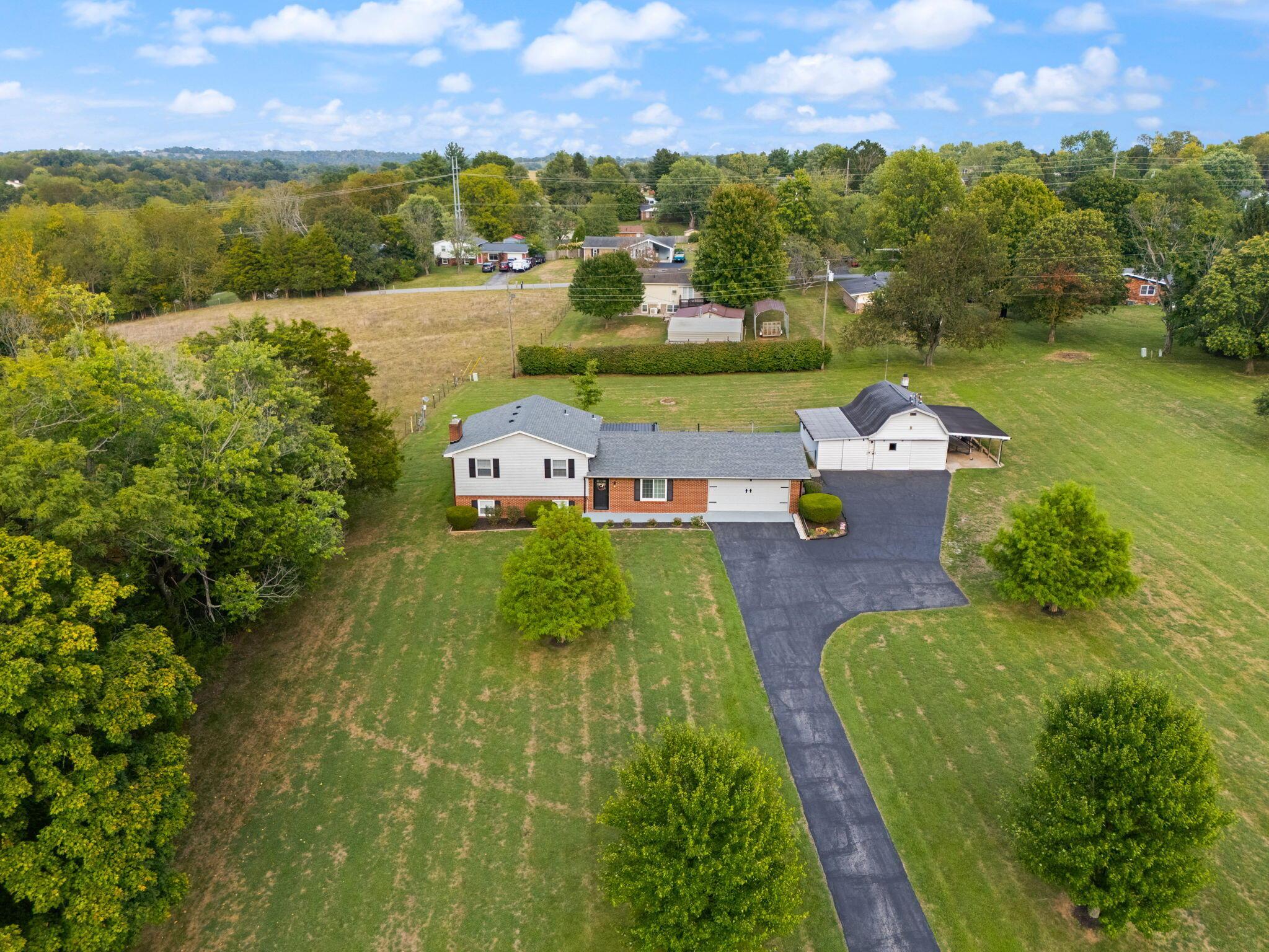 Image 1: 66-web-or-mls-DJI_20250910183956_0393_D
