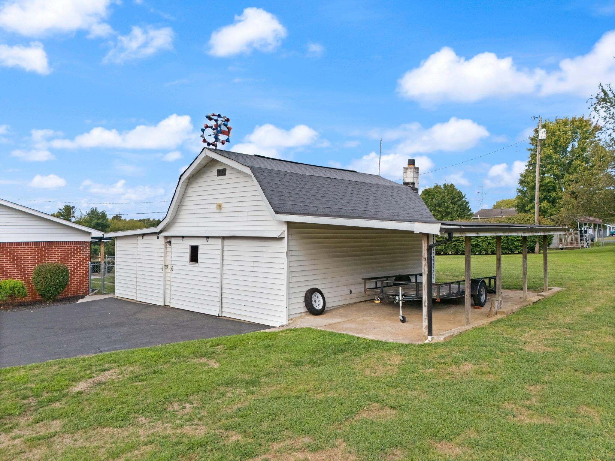 Image 3: 84-web-or-mls-DJI_20250910184542_0444_D