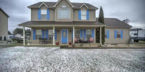 65 West Cloverdale Drive