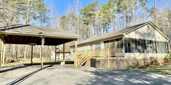 583 Wesley Circle