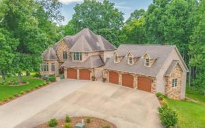 185 Tatum Pointe Drive
