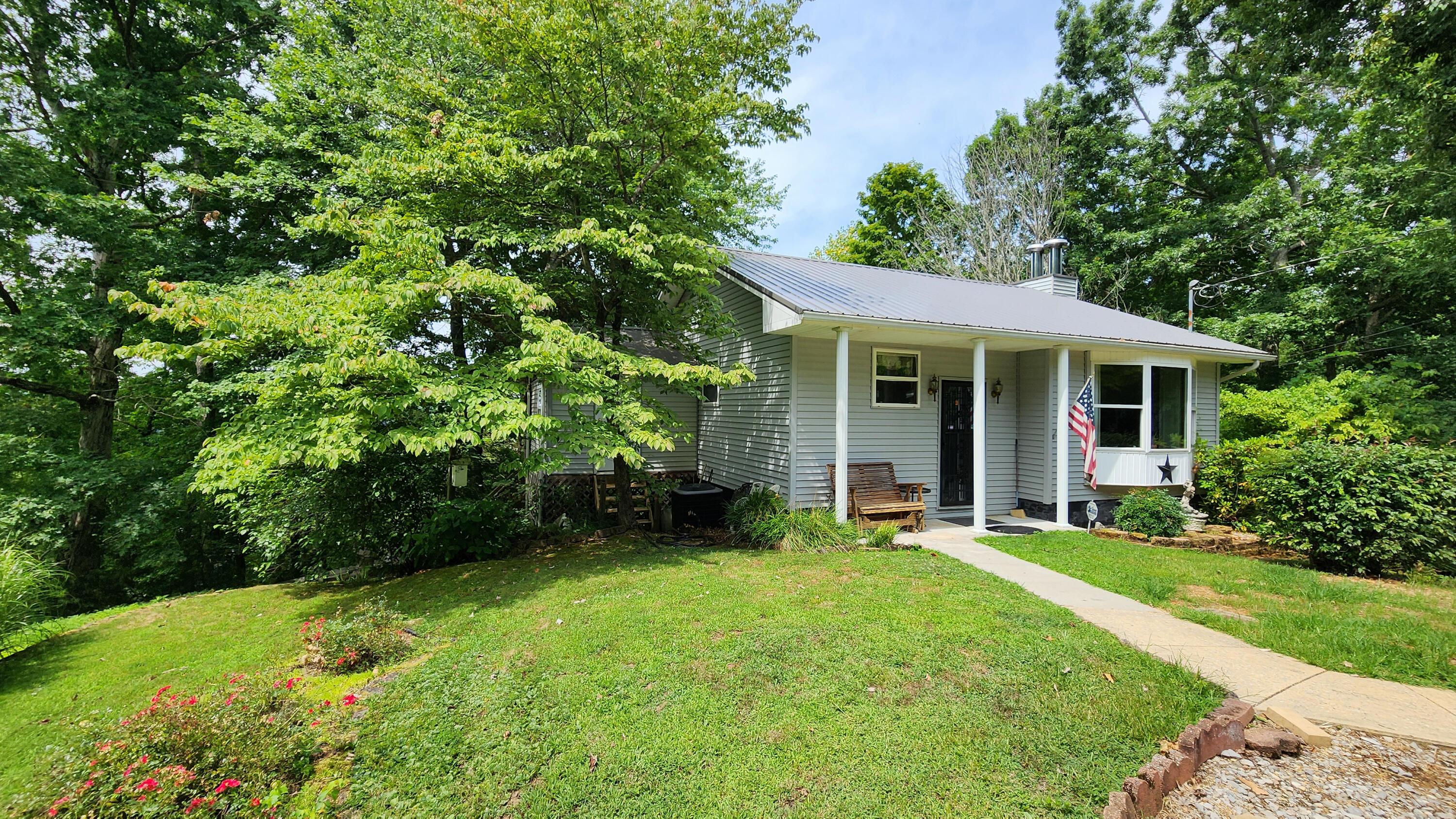 Image 1: 55 Lakeview Drive-54