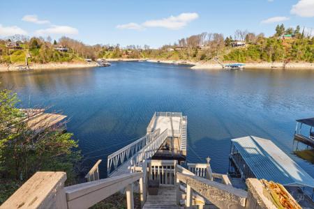 236 Persimmon Way