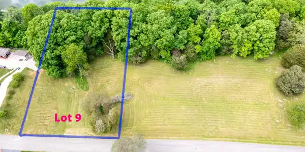 Lot 9 Cedar Pointe Drive