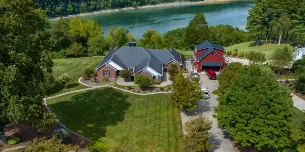 216 Buddy Tarter Road