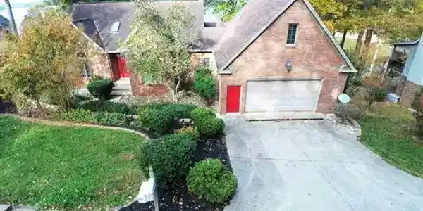 138 Elizabeth Drive