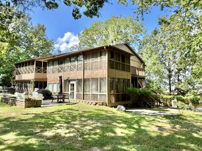 11-2 Woodson Bend Resort