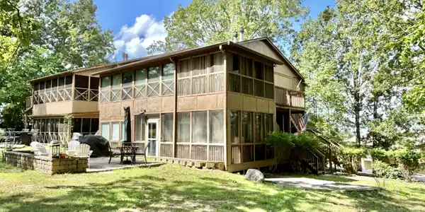 11-2 Woodson Bend Resort