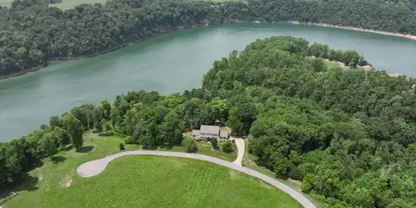 120 Country Lake Drive