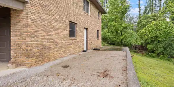 Image 4: 5-web-or-mls-413A7323