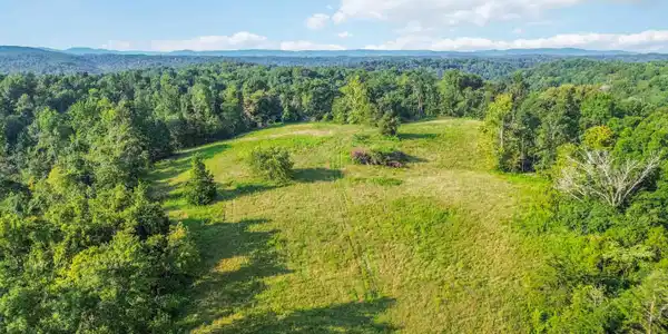 41 Acres Dug Road