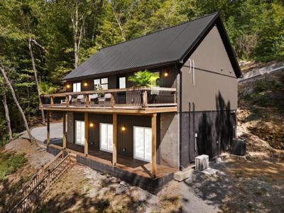 1265 Cliffs Edge Road